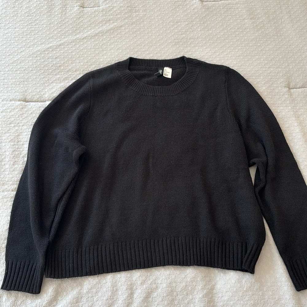 Divided crew neck sweater - black